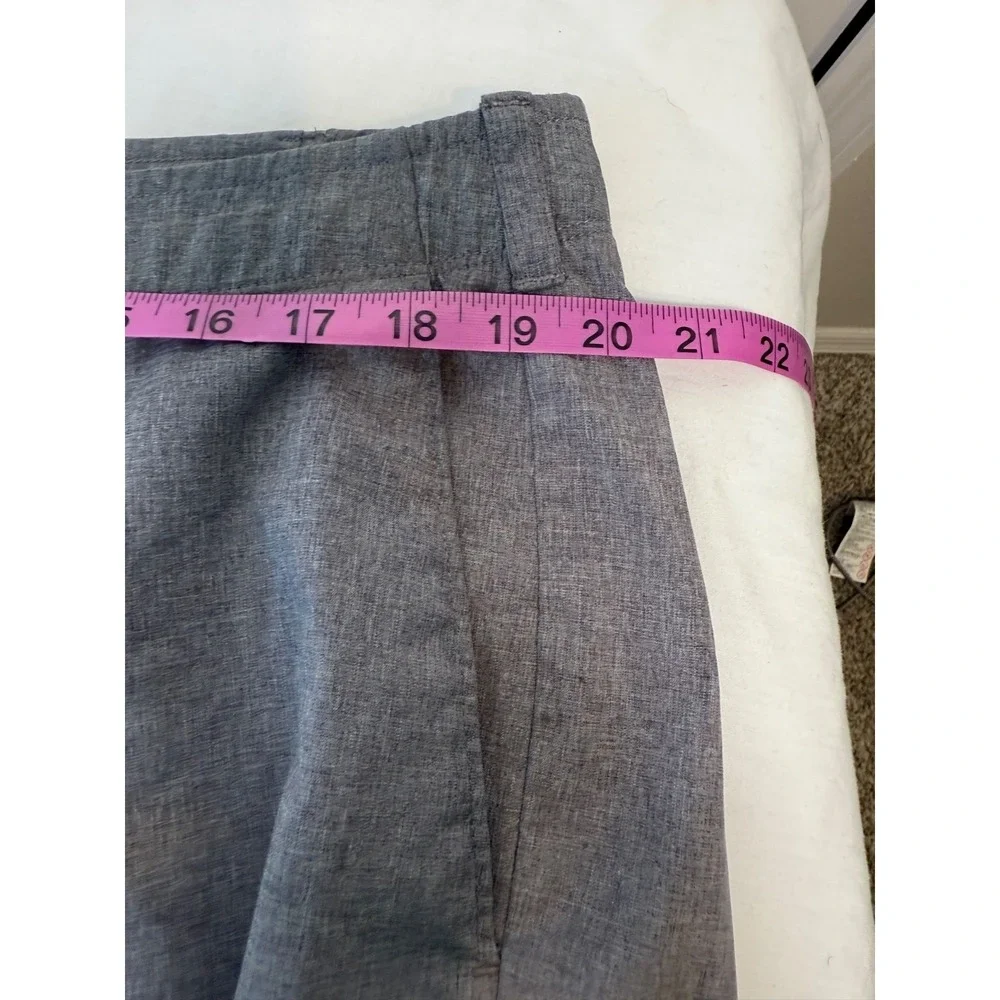 PGA Tour Men's Golf Shorts Size L Gray Chambray Performance Comfort Waist